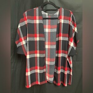 Red and black plaid - silky, lightweight - Swagger duster - size Small